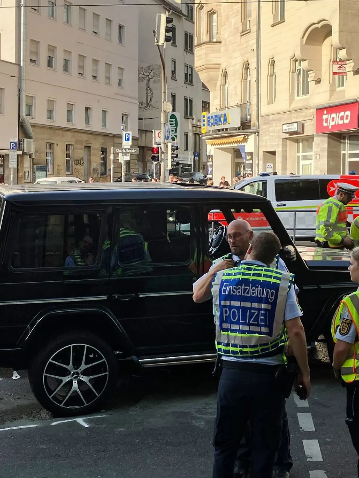 Bild zu: "Stuttgarter Unfallfahrer wieder auf freiem Fuß "