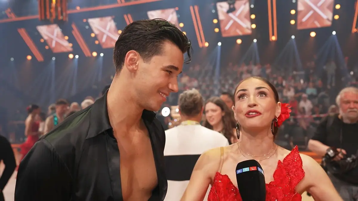 Ekat Leonova ist total vernarrt in Diego Pooths Bruder Rocco Let's Dance 2025 - Show 9
