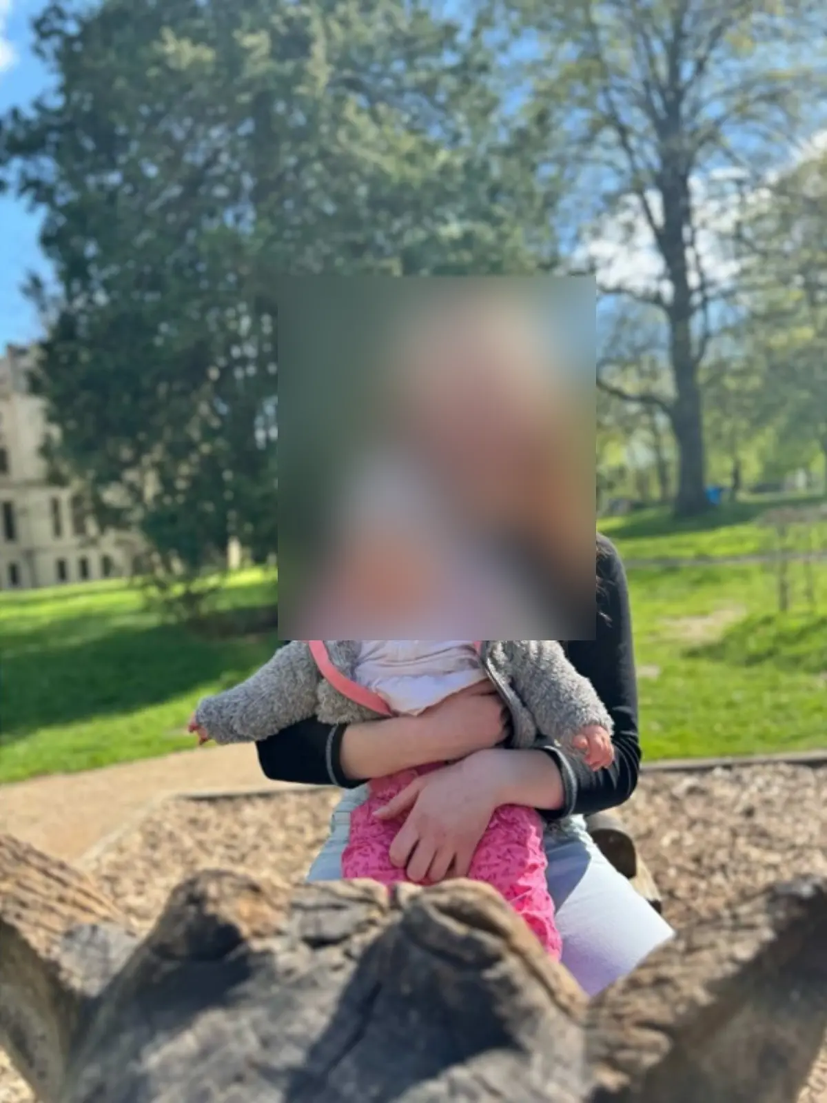 Die Polizei suchte die junge Mutter aus Leer und ihr Baby.
