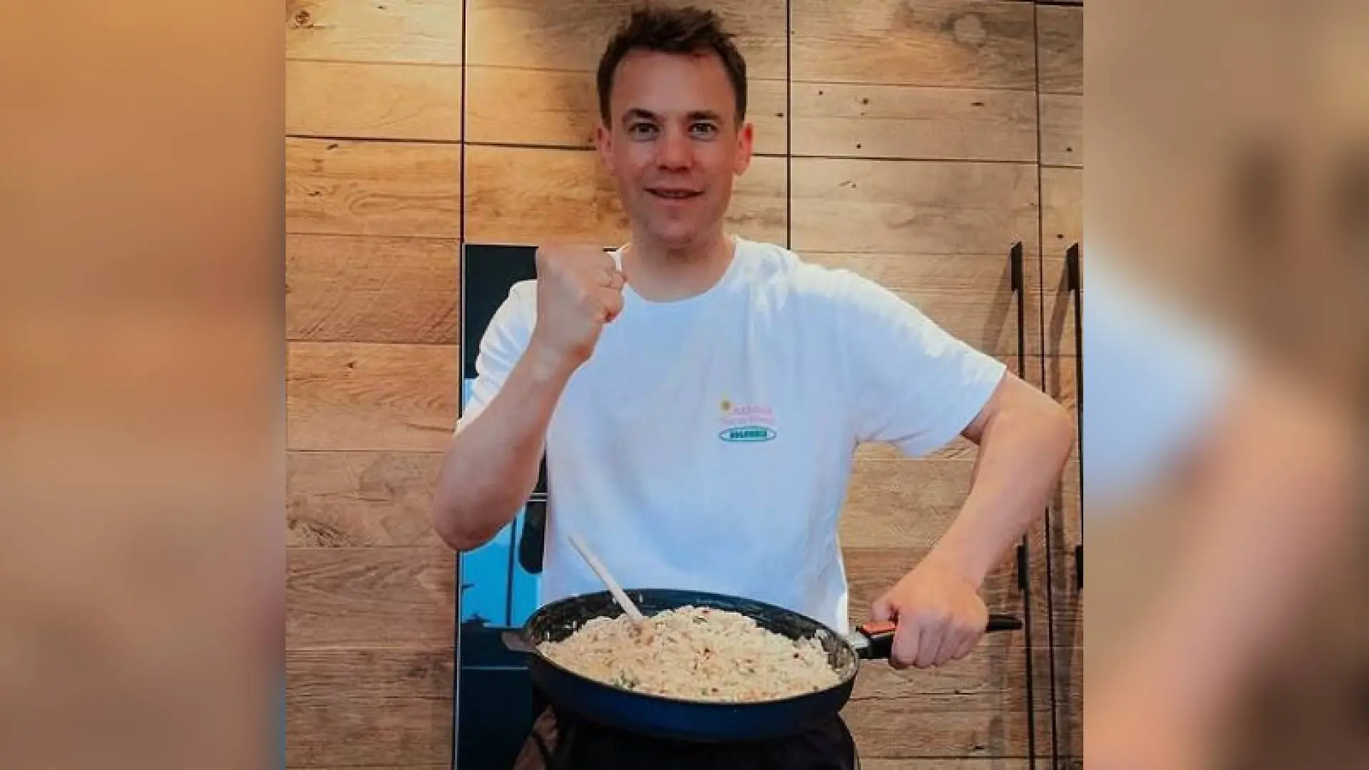 Manuel Neuer kocht Meister-Risotto