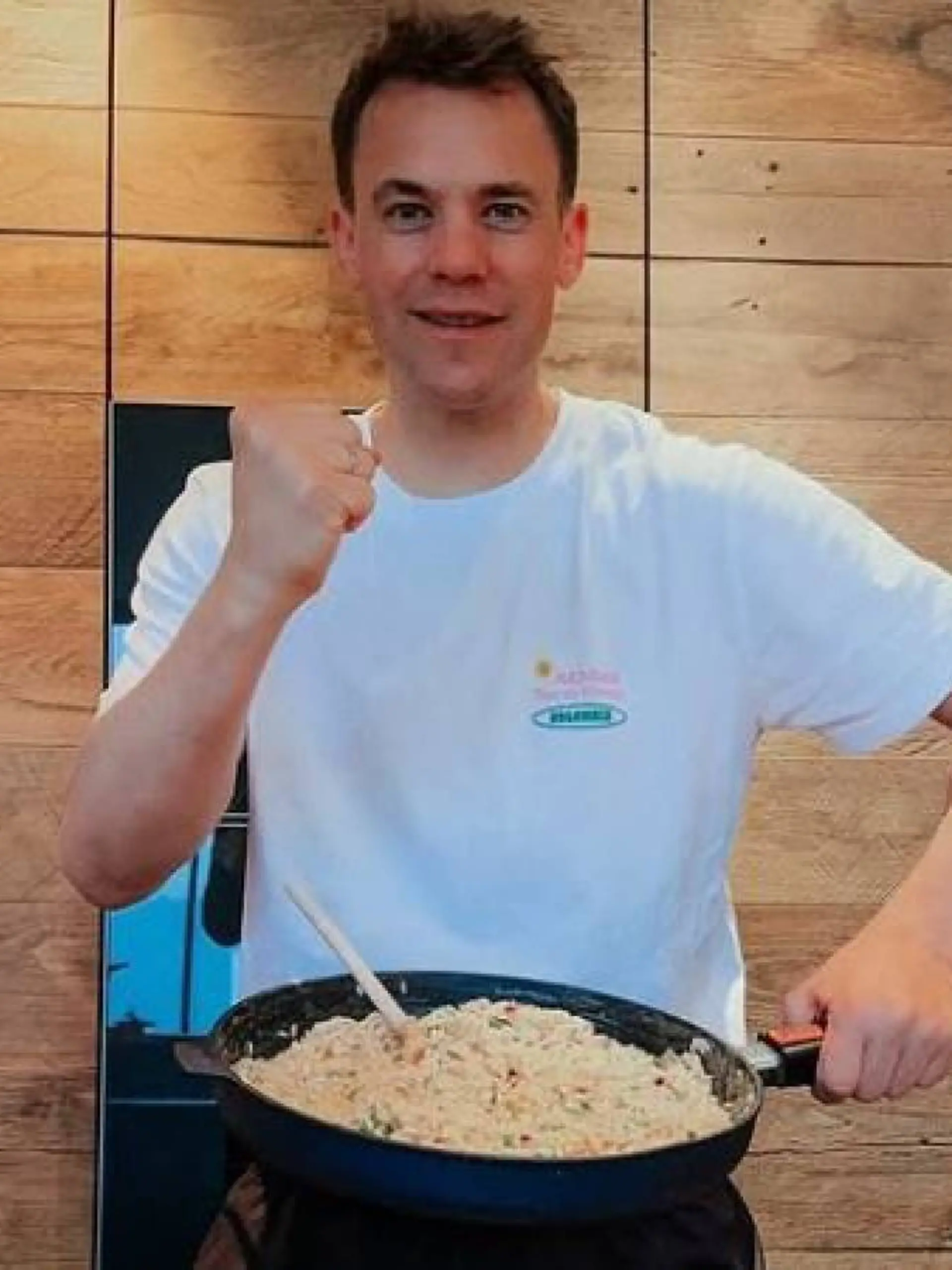 Manuel Neuer kocht Meister-Risotto