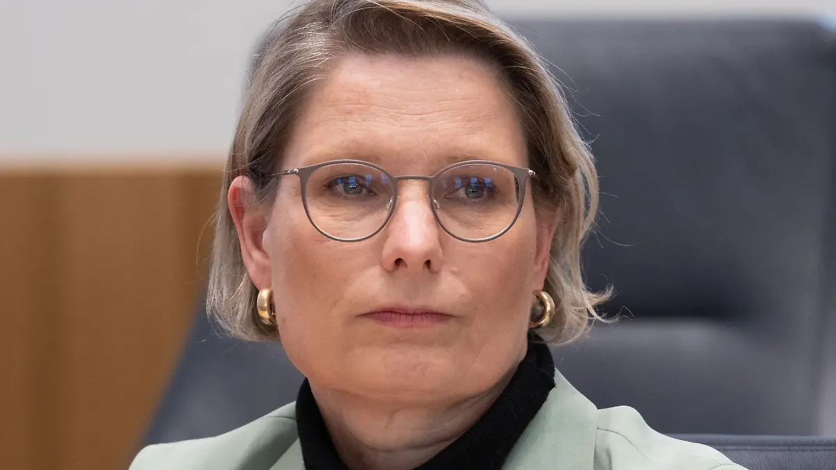 Die langjährige Bildungsministerin von Rheinland-Pfalz, Stefanie Hubig (SPD), ist promovierte Juristin. (Archivfoto)