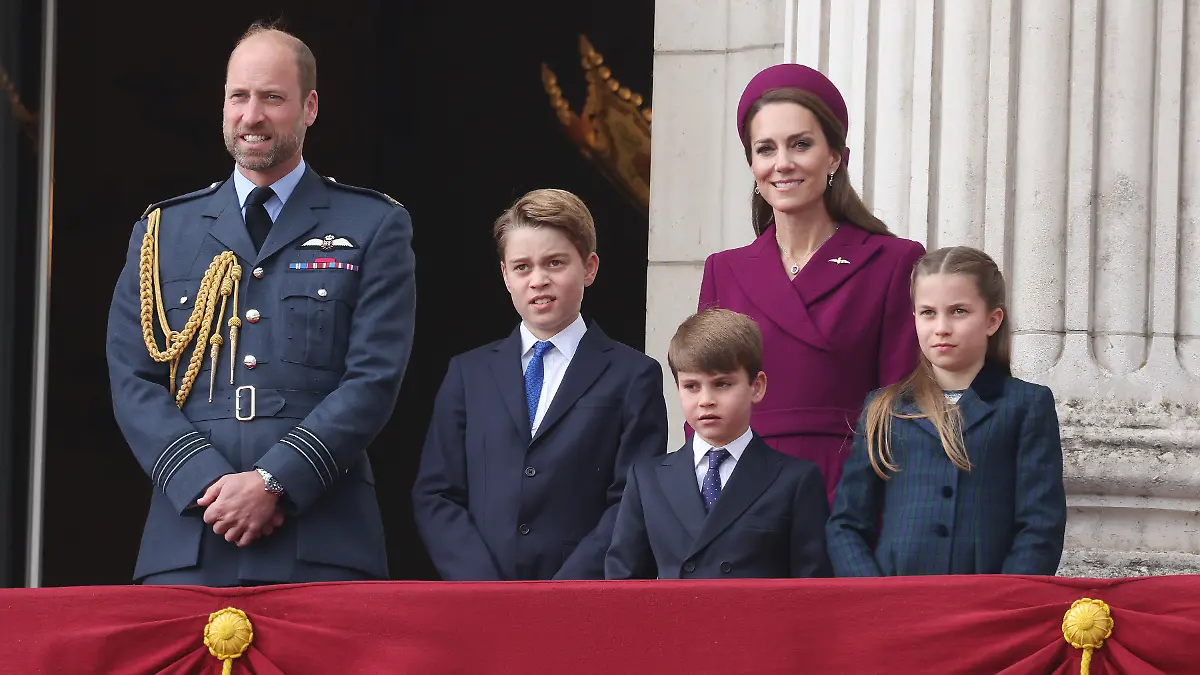 Prinz William und Prinzessin Kate mit ihren Kindern George, Louis und Charlotte