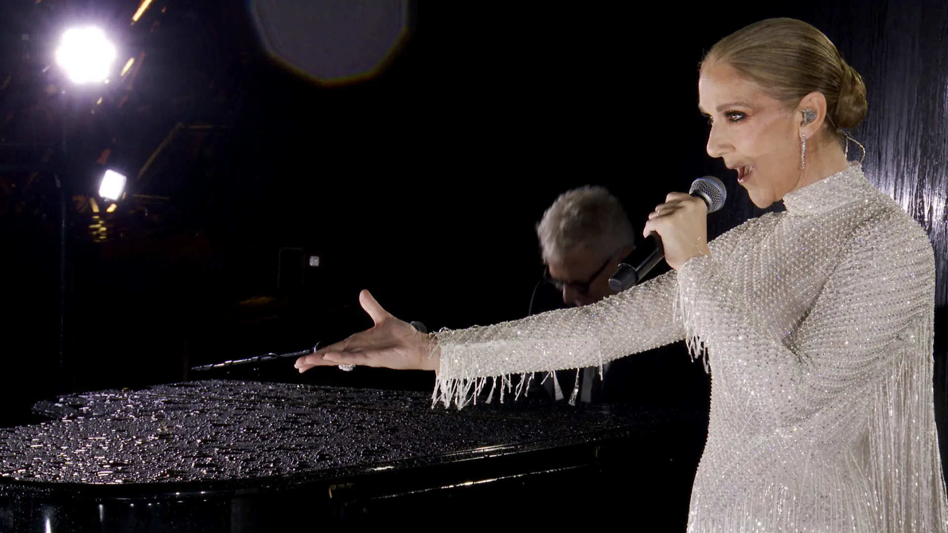 Celine Dion bei ihrem Auftritt in Paris