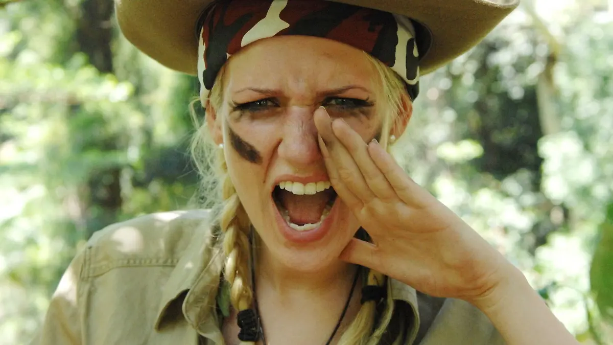 Tag 12 - Sarah Knappik hat den alles entscheidenen Satz gesagt: 'Ich bin ein Star - Holt mich hier raus!' - und verlässt das Camp.