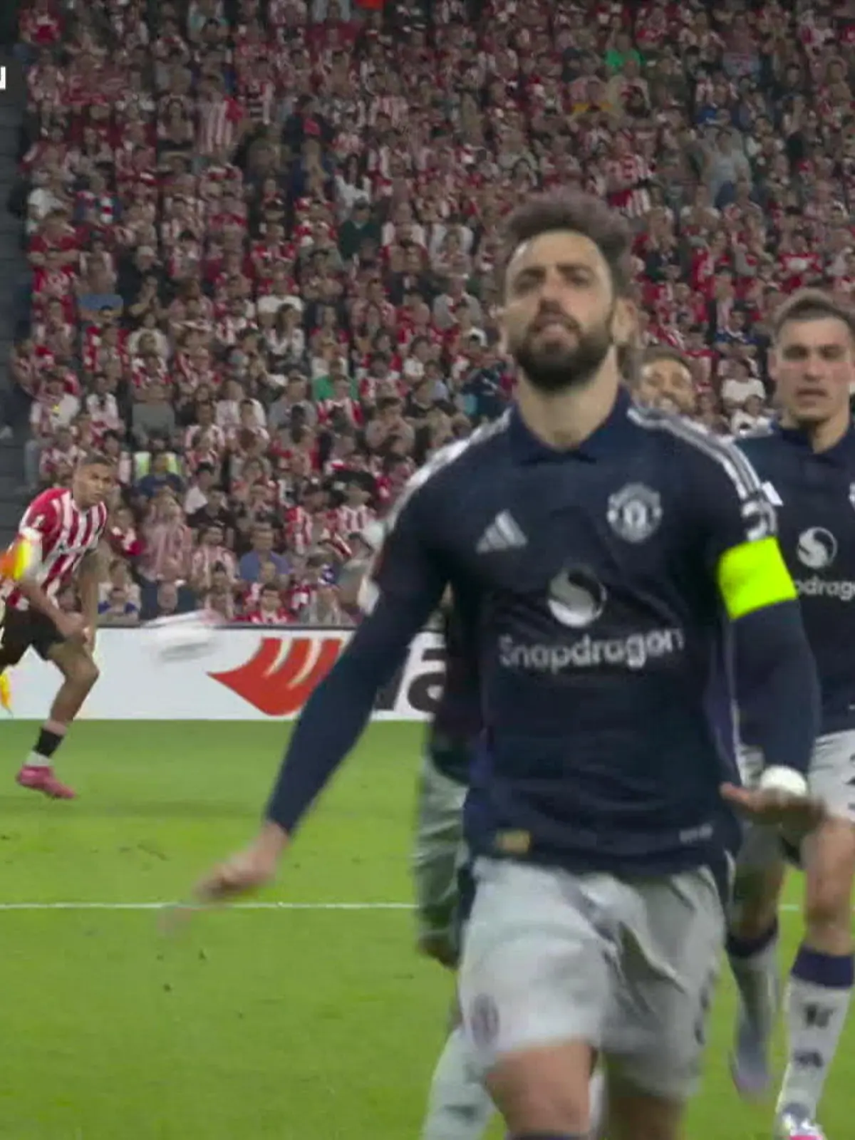 Bild zu: "Last-Minute-Treffer & Co.: Alle Tore von Bruno Fernandes"