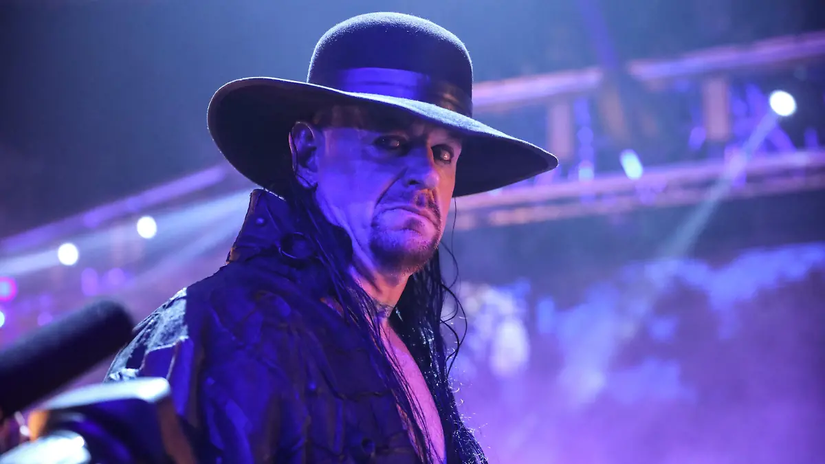Der Undertaker blickt auf 30 bewegte Jahre im Ring zurück.
