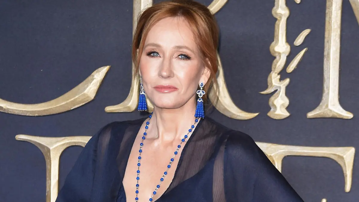 J.K. Rowling verteidigt ihre umstrittenen Tweets über Transsexuelle