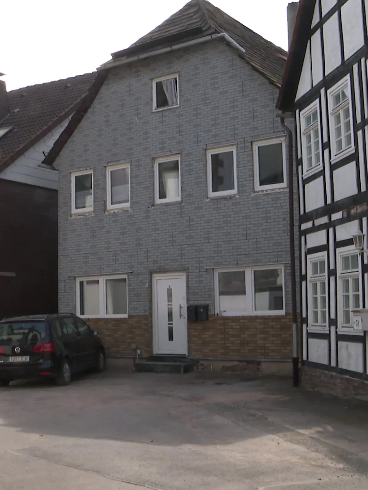 Das Haus musste evakuiert werden.