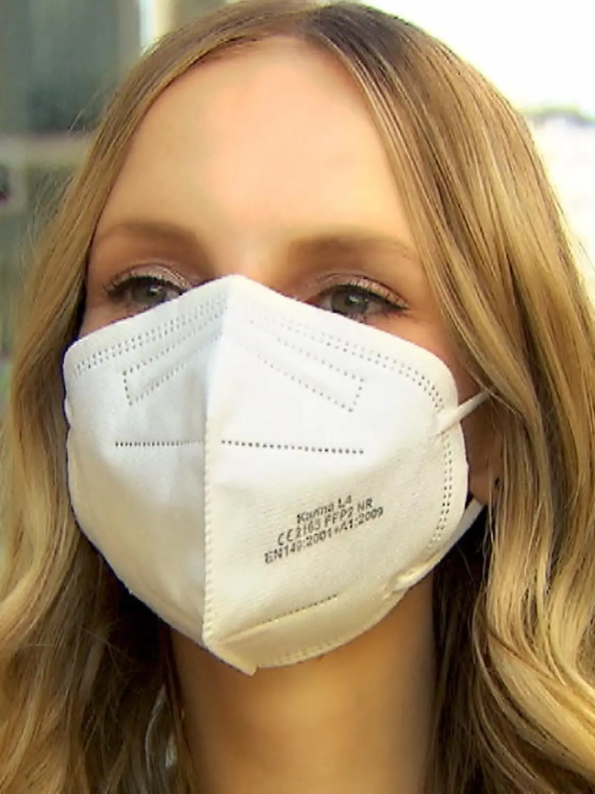Bild zu: "Tipps gegen Schwitzen unter der Maske"
