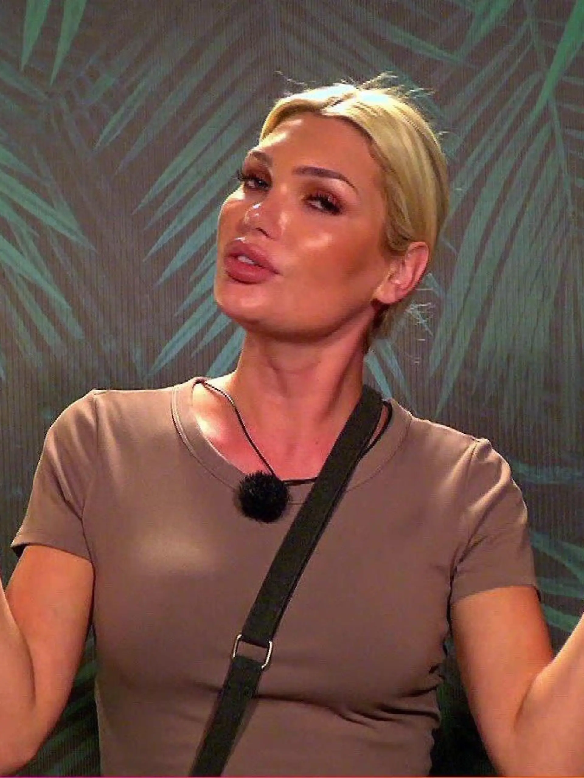 Bild zu: "Giuliana Farfalla: „Komm, ich zeig dir ma Vagina!”"