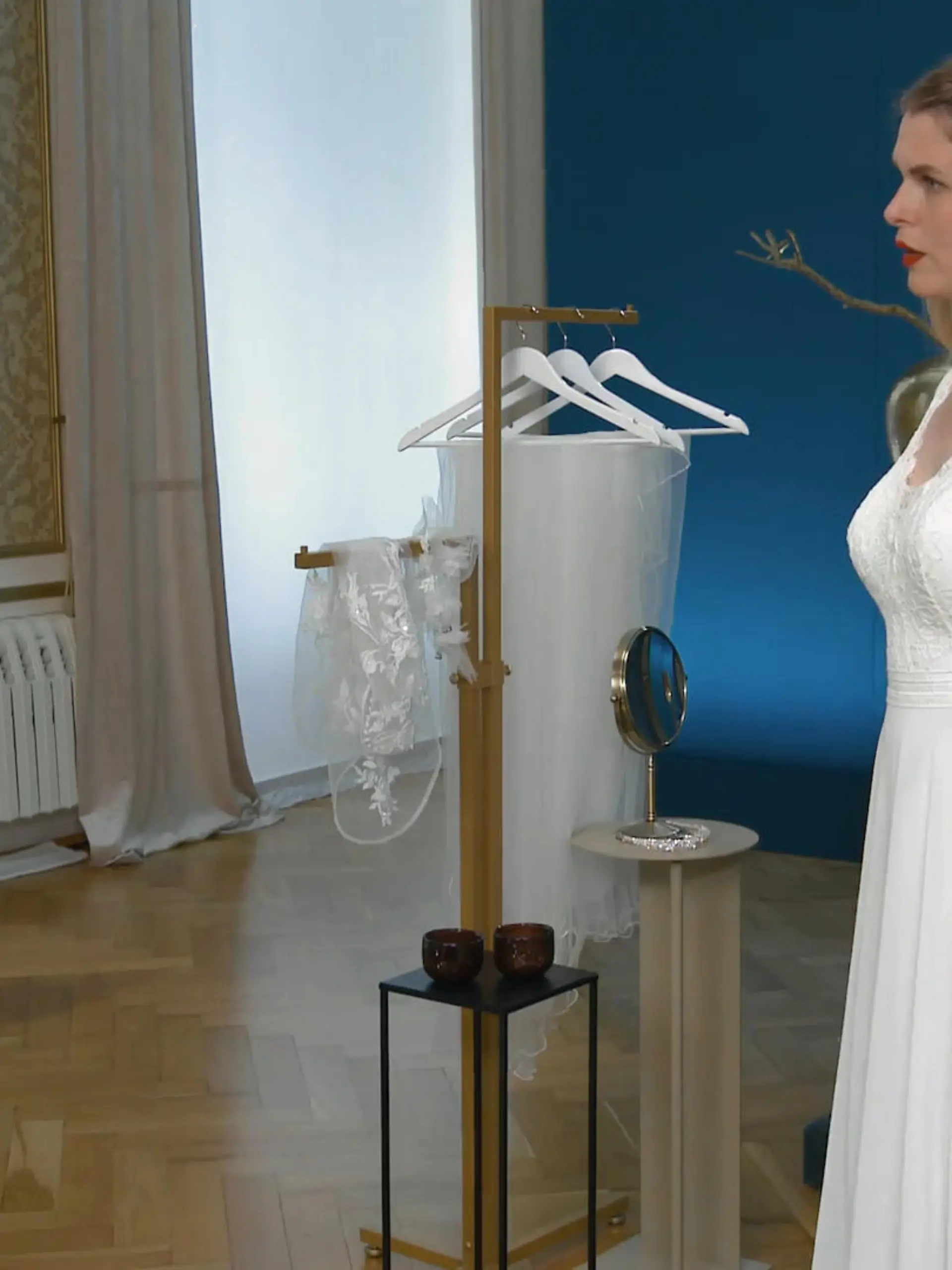 Bild zu: "Sarah Stöbe und Claudia Haskic sind absolute Profis in Sachen Brautkleider."