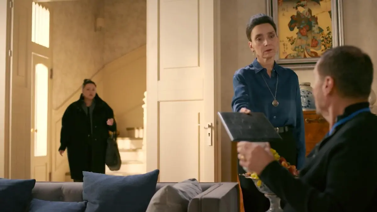 AWZ-Folge vom 16.05.25 auf RTL+: Simone kommt Richards Scheidungswunsch nach