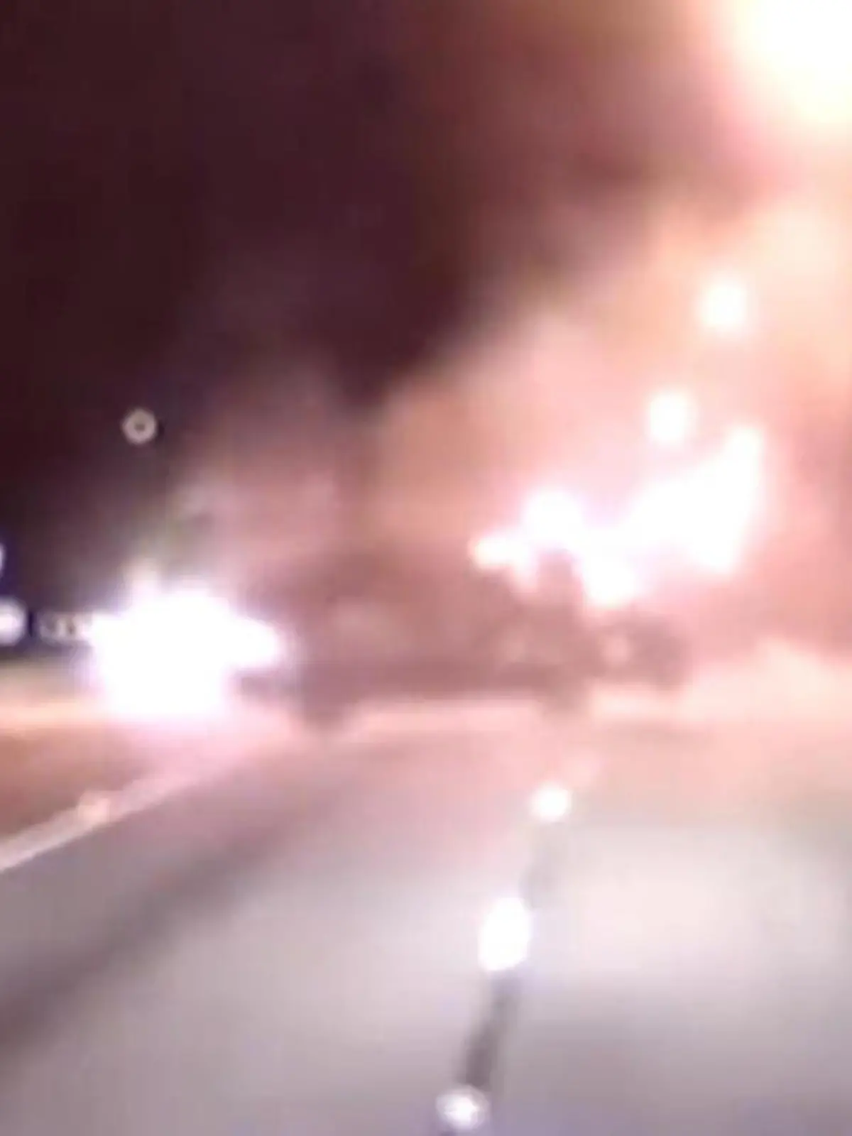 Bild zu: "160 km/h in 50er-Zone! Taylors Flucht endet mit Überschlag"