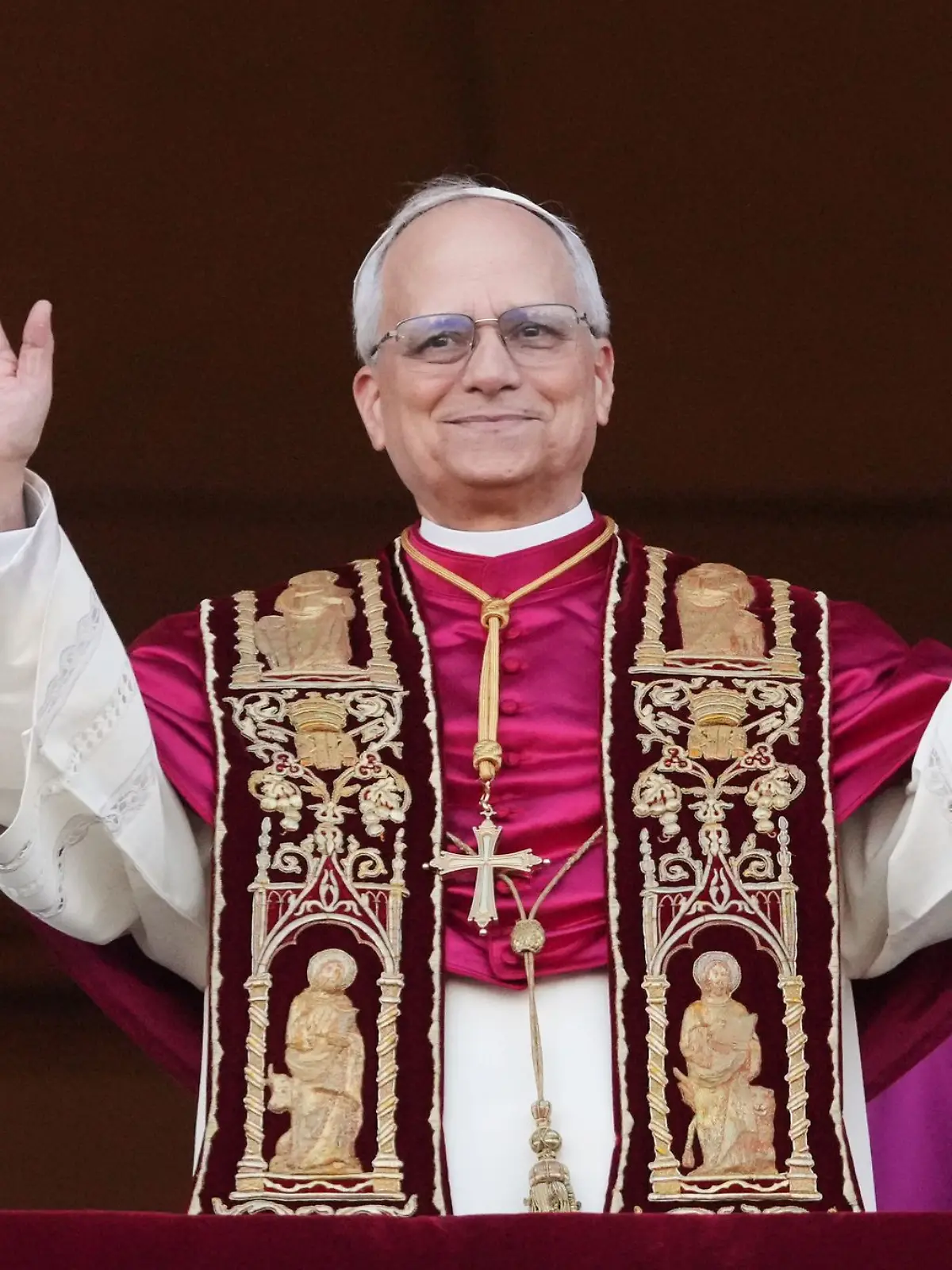 Bild zu: "Der Papst streamt, lernt und zockt – RTL-Recherche enthüllt Leos digitales Leben
"