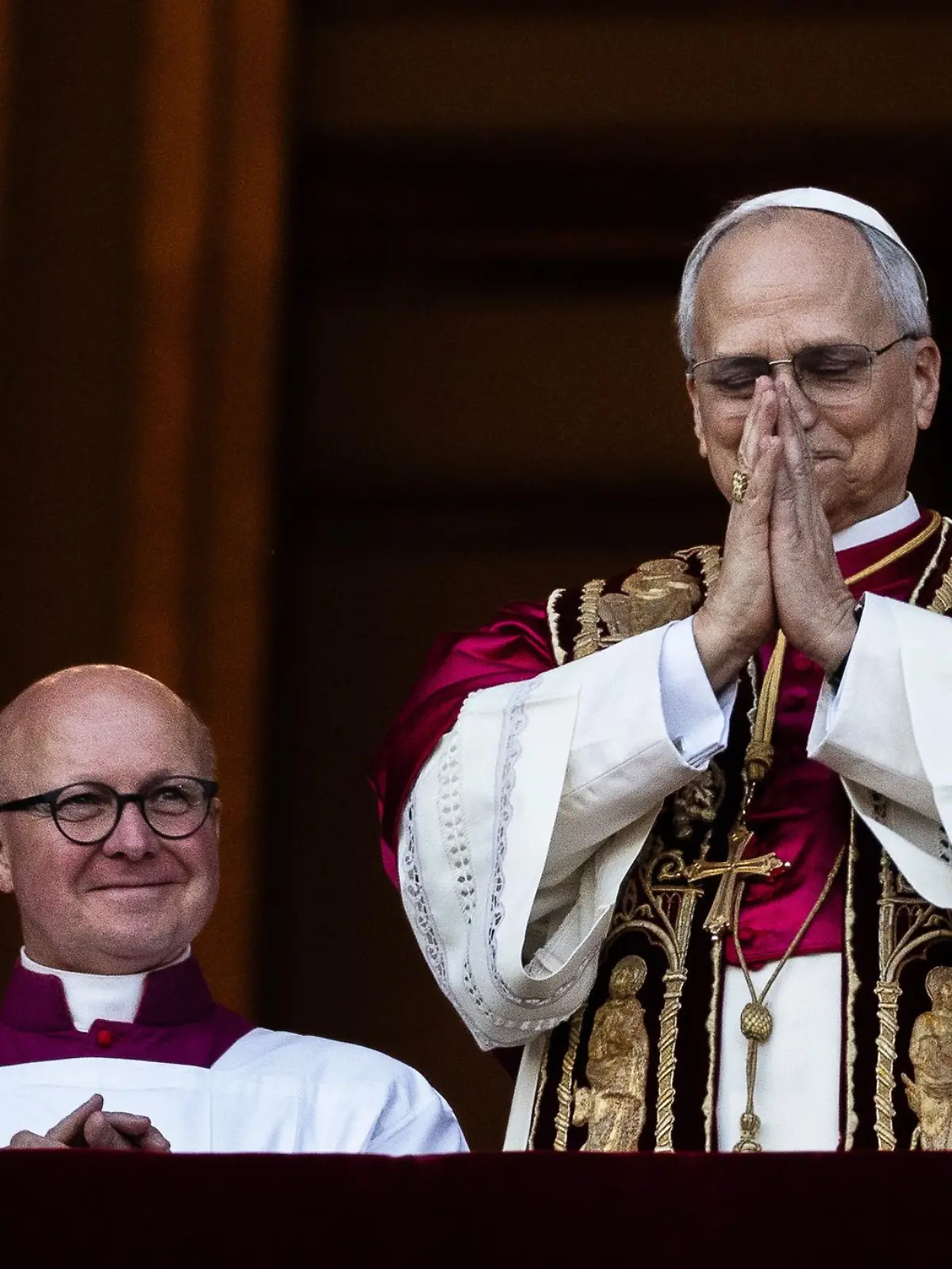 Bild zu: "Papst Leo XIV. und der Skandal um die drei Schwestern"