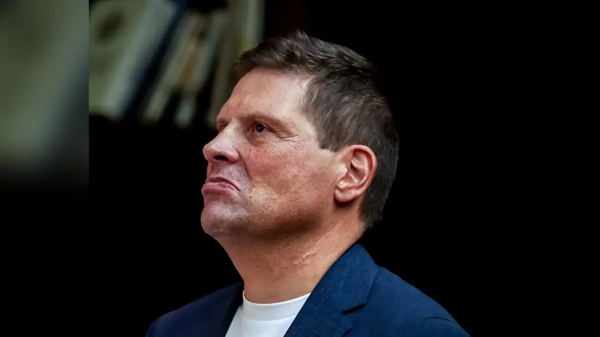 epi_216223459_PICPOOL USERIMPORT__Jan Ullrich beendete.jpg