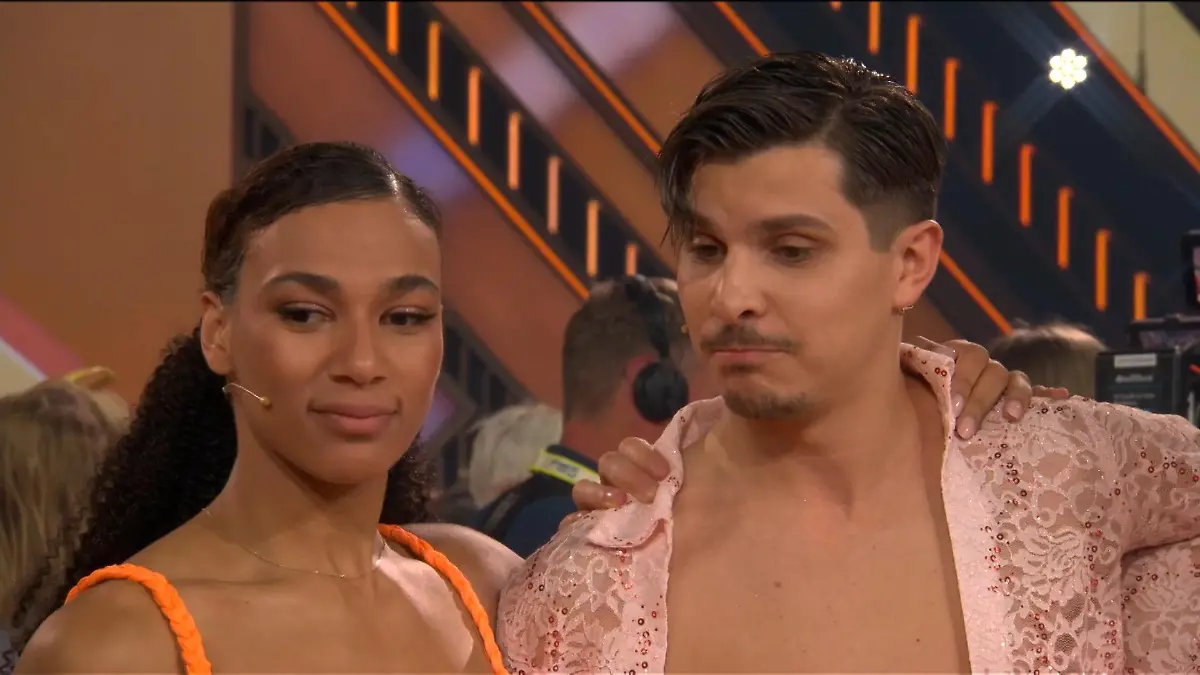 Marie und Alexandru sind von Show-Aus geschockt Im "Let’s Dance"-Viertelfinale ist Schluss