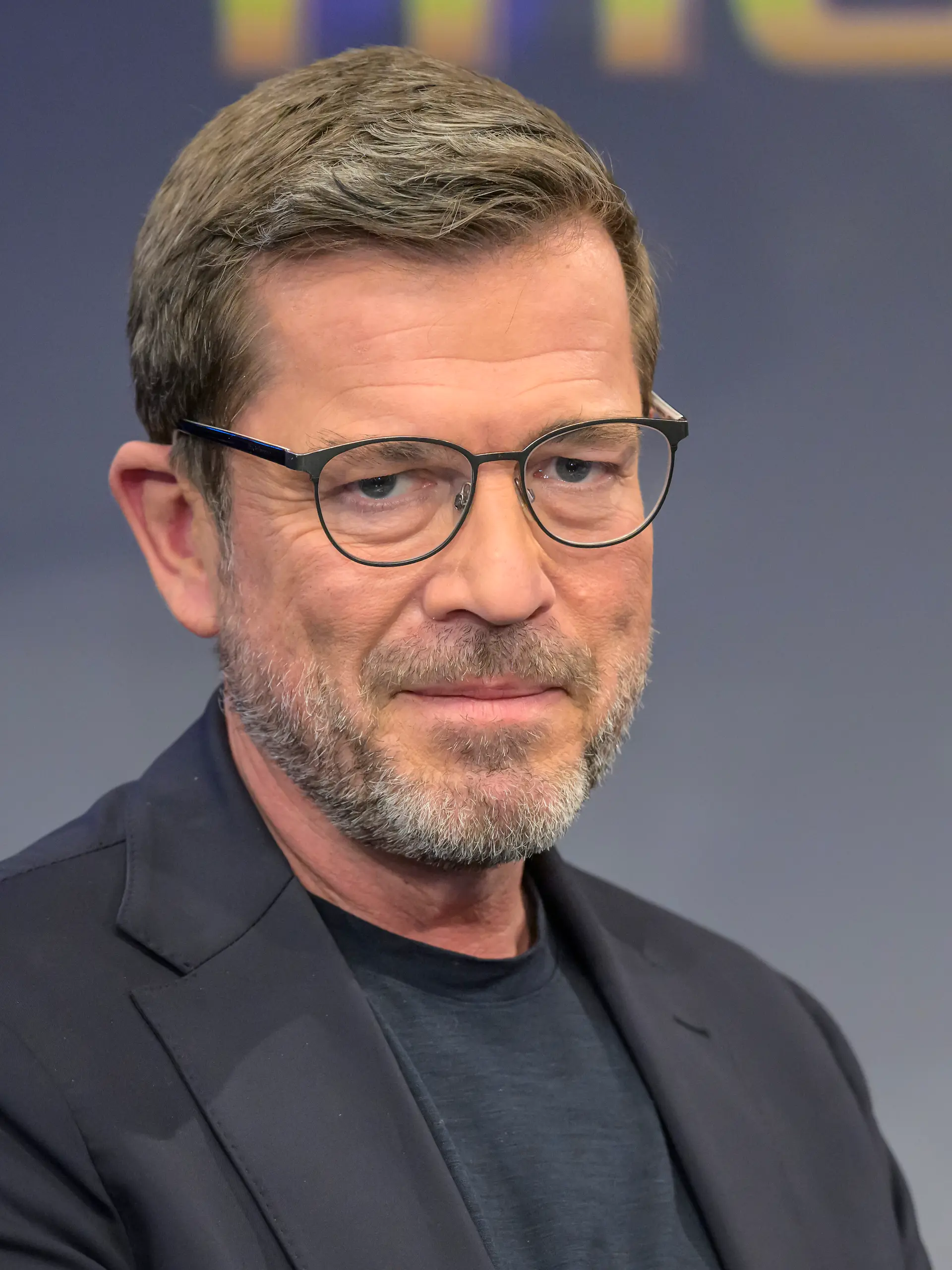 Bild zu: "Bröckelt die Brandmauer gegen die AfD? CDU- und CSU-Promis aus der Merkel-Zeit fordern Kurswechsel"