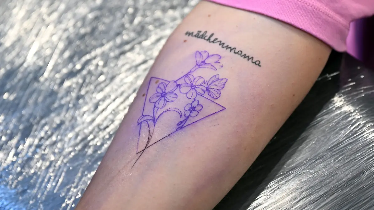 epi_227157139_DPA BF_2aglkkxvbm-v1-ax-ms6144.jpg_Sternenkind-Tattoo.jpg