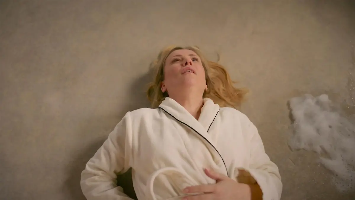 Isabelle hat einen Unfall im Badezimmer AWZ-Spoiler!