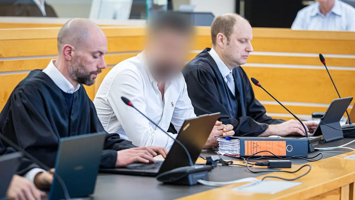 Der wegen des Verdachts der Bestechlichkeit inhaftierte Staatsanwalt bestreitet, von einer Drogenbande Geld angenommen zu haben. (Archivbild)