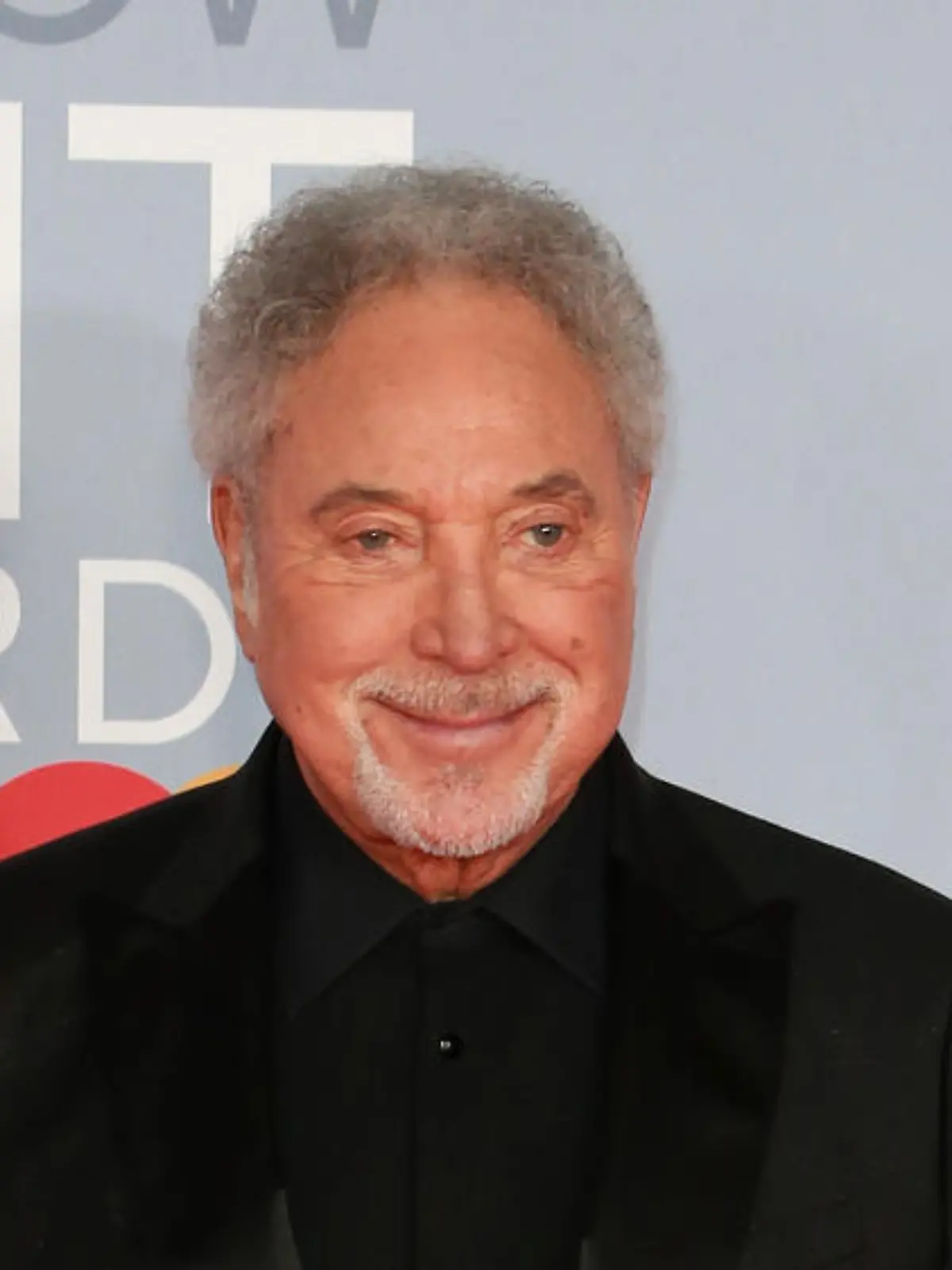 Tom Jones will noch einen Megahit landen
