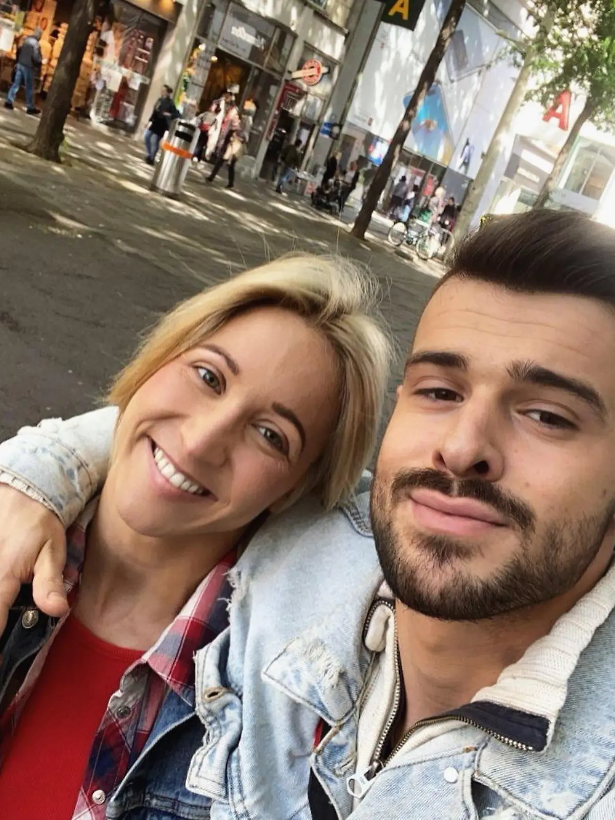 Kathrin Menzinger mit ihrem Freund
