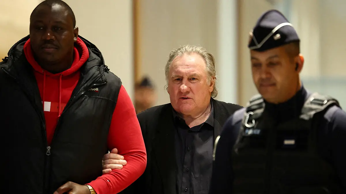 Gérard Depardieu (76) stand in Paris vor Gericht. (Archivbild)