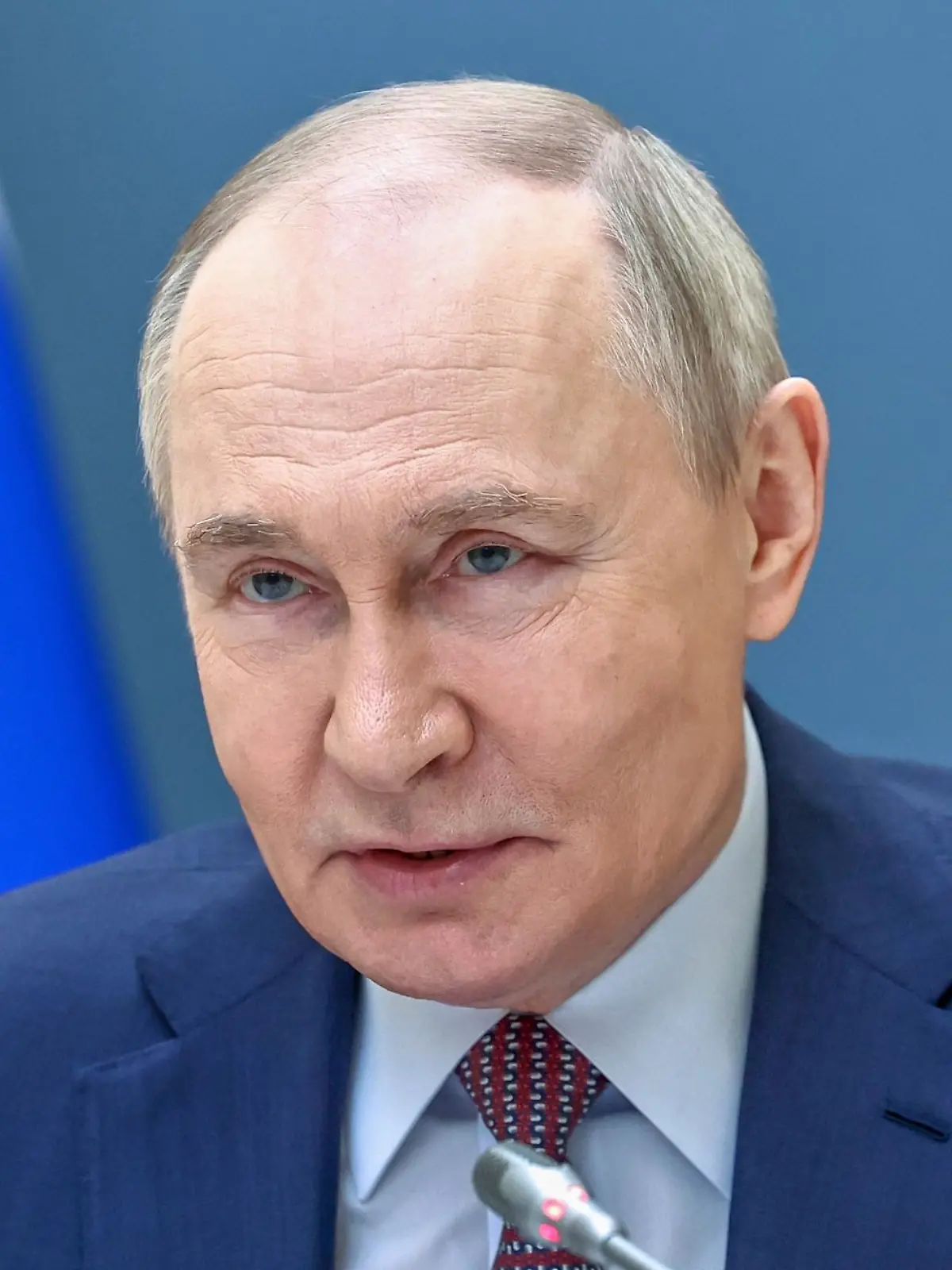 Bild zu: "Russland zieht mehr als 50.000 Soldaten an Front zusammen"