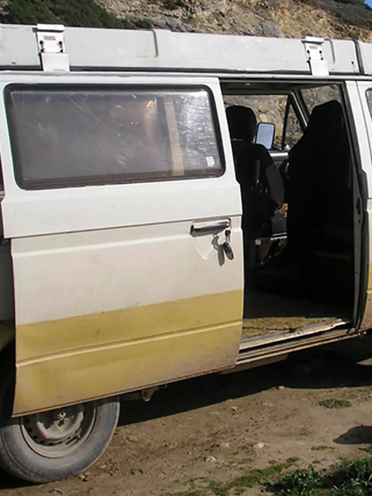 HANDOUT - 03.06.2020, ---: Das von Bundeskriminalamt zur Verfügung gestellte Bild zeigt einen Caravan vom Typ VW T3 Westfalia. Im Fall des vor gut 13 Jahren in Portugal verschwundenen britischen Mädchens Madeleine «Maddie» McCann steht ein 43 Jahre alter Deutscher unter Mordverdacht. Die Staatsanwaltschaft Braunschweig ermittelt nach Angaben des Bundeskriminalamts gegen den Mann, der mehrfach wegen Sexualstraftaten auch an Kindern vorbestraft sei. Er verbüße derzeit in anderer Sache eine längere Haftstrafe, teilte das BKA am Mittwochabend in Wiesbaden mit. Foto: Uncredited/BKA - Bundeskriminalamt/AP/dpa - ACHTUNG: Nur zur redaktionellen Verwendung im Zusammenhang mit der aktuellen Berichterstattung und nur mit vollständiger Nennung des vorstehenden Credits +++ dpa-Bildfunk +++