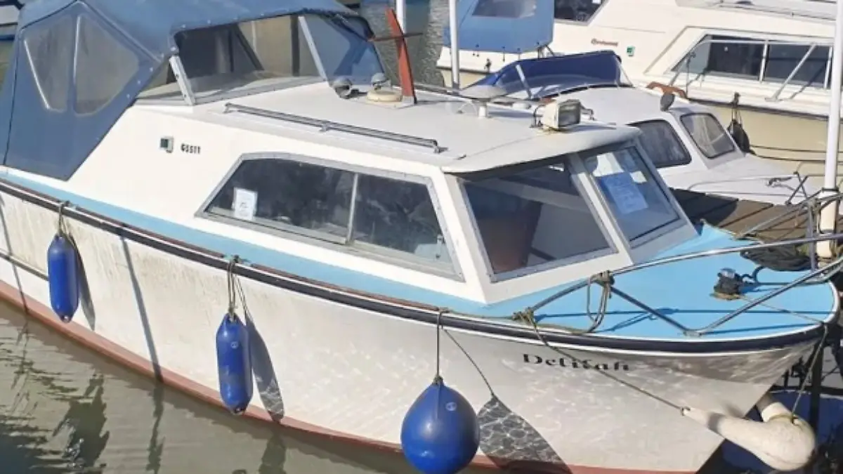 Louise Glover träumt davon, auf einem kleinen Hausboot wie diesem zu leben.