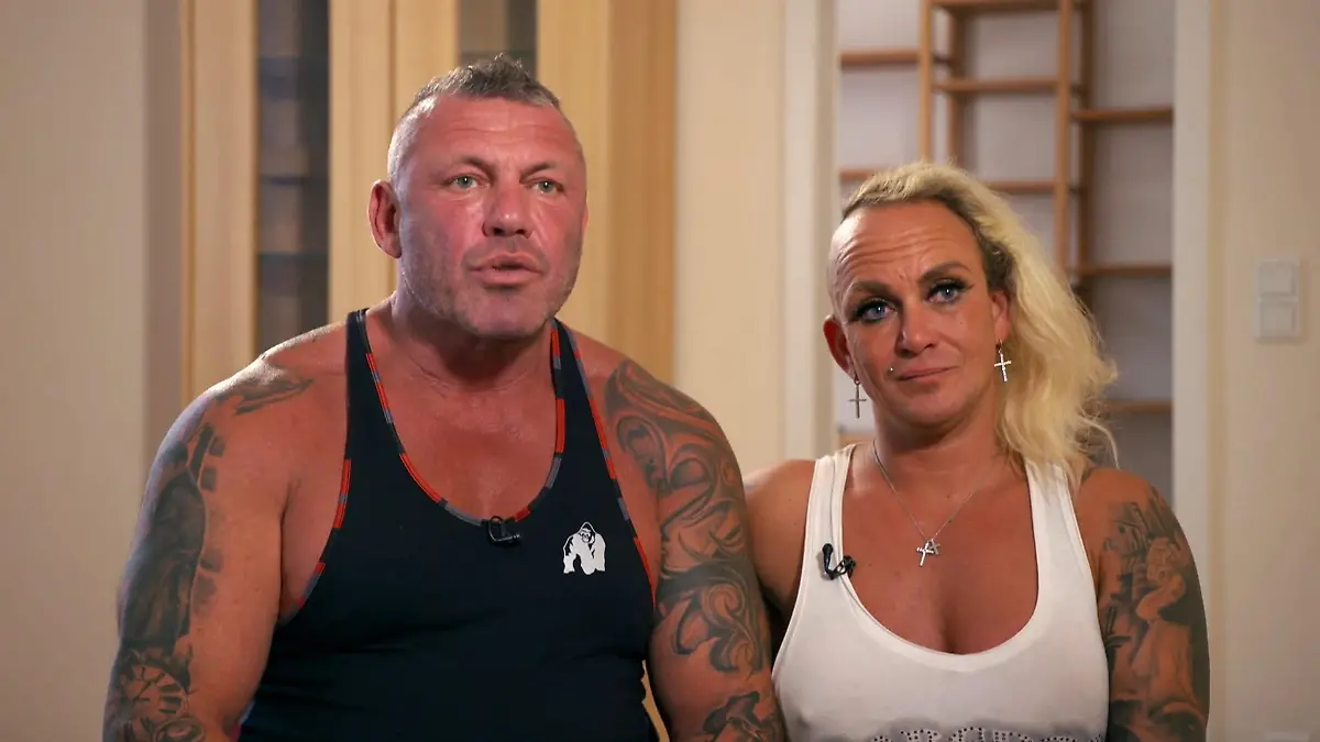 Andreas & Caro Robens wollen als ungleiches Paar überzeugen VOX-Kult-Auswanderer im „Sommerhaus der Stars“