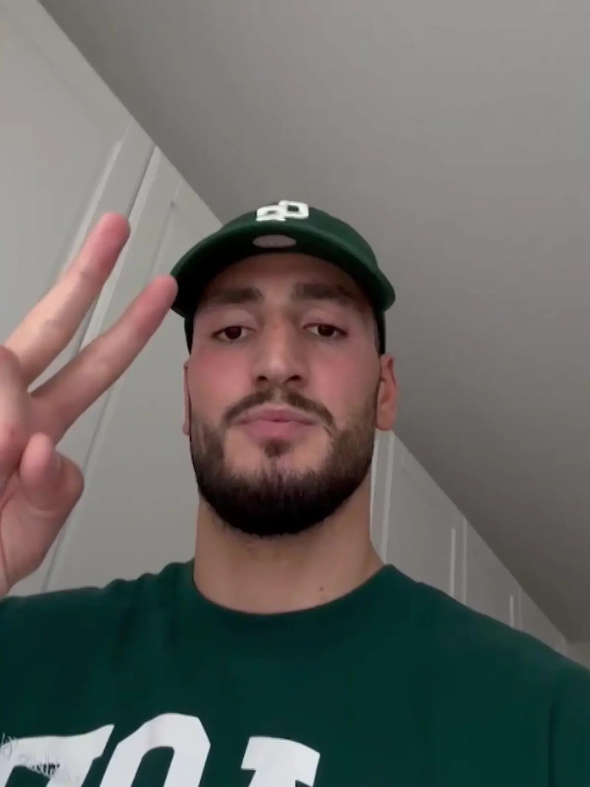 Bild zu: "Jetzt erklärt MMA-Star Tamerlan Dulatov sein Kampf-Aus!"
