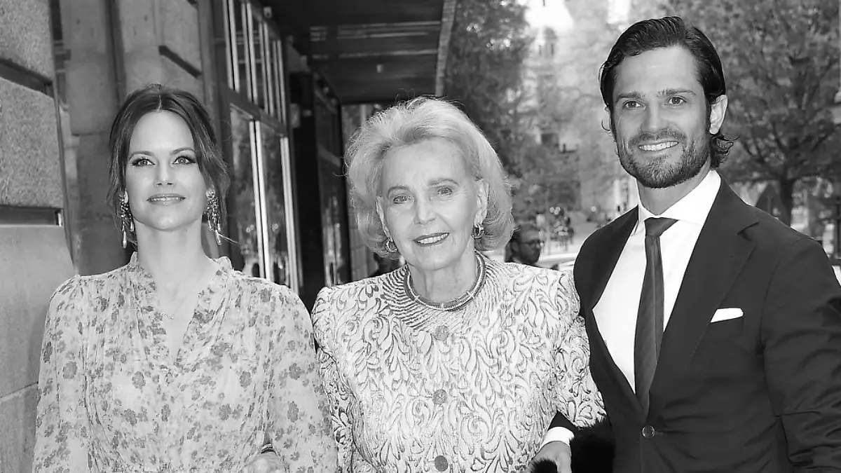 Prinzessin Sofia und Ehemann Prinz Carl Philip mit Gräfin Marianne Bernadotte