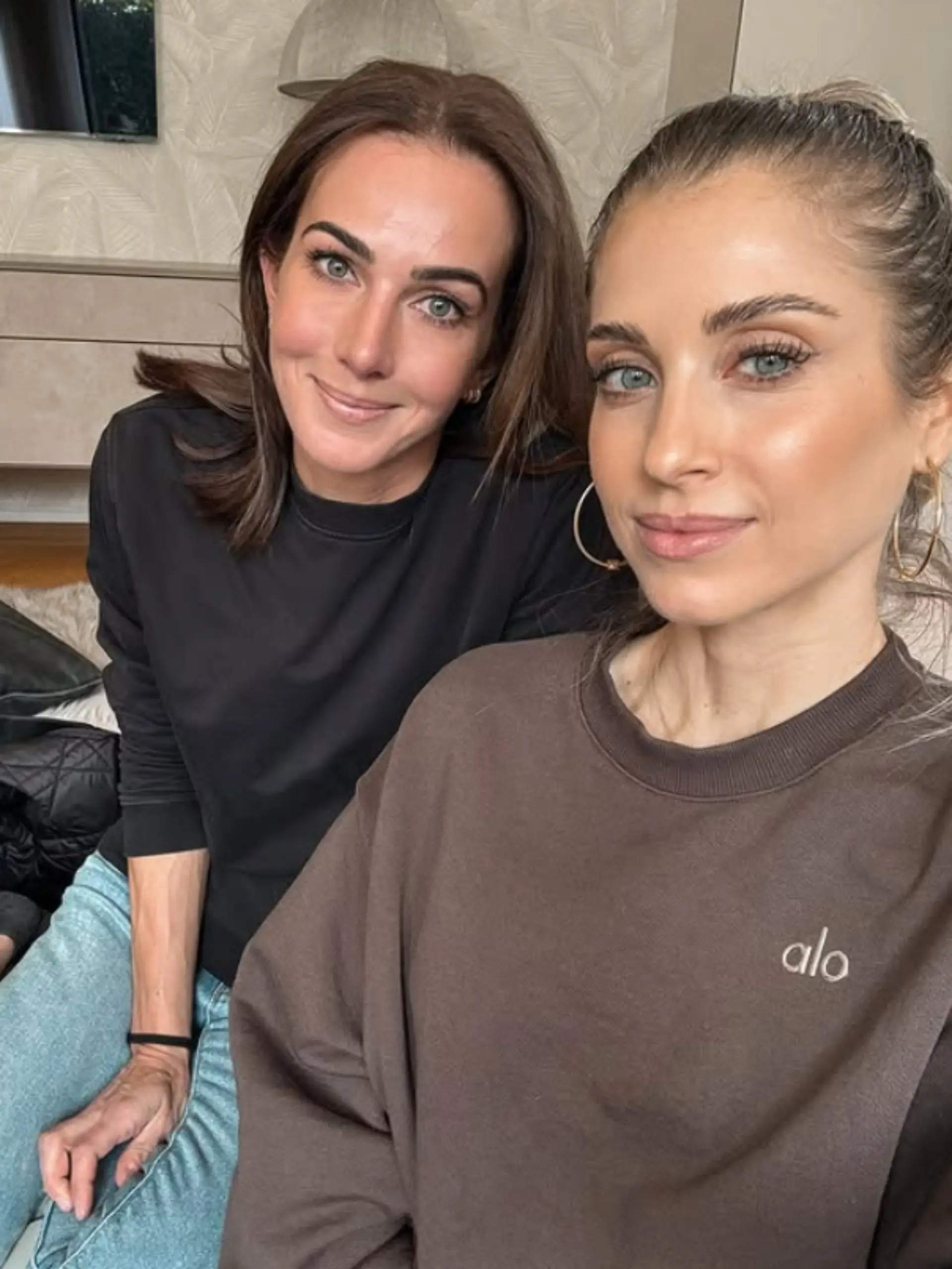 Bild zu: "Besondere Freundschaft! Darum verstehen sich Cathy Hummels und Lisa Müller so gut"