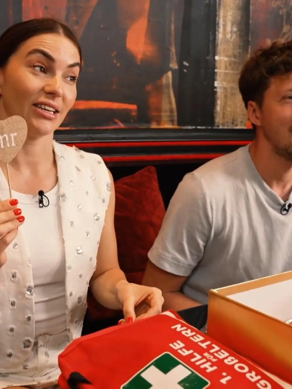 Bild zu: "Na, Renata und Valentin, wer ist der strengere von euch?"