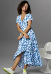 Wickelkleid mit Blumenmuster