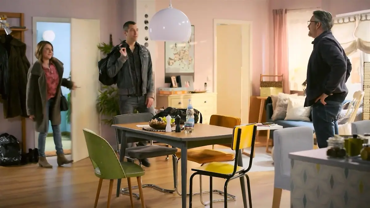 Daniela und Henning zeigen Dragan sein neues Zuhause AWZ-Folge vom 29.05.25 auf RTL+