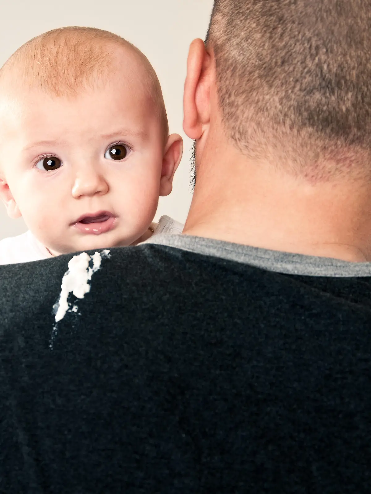 Baby macht Bäuerchen