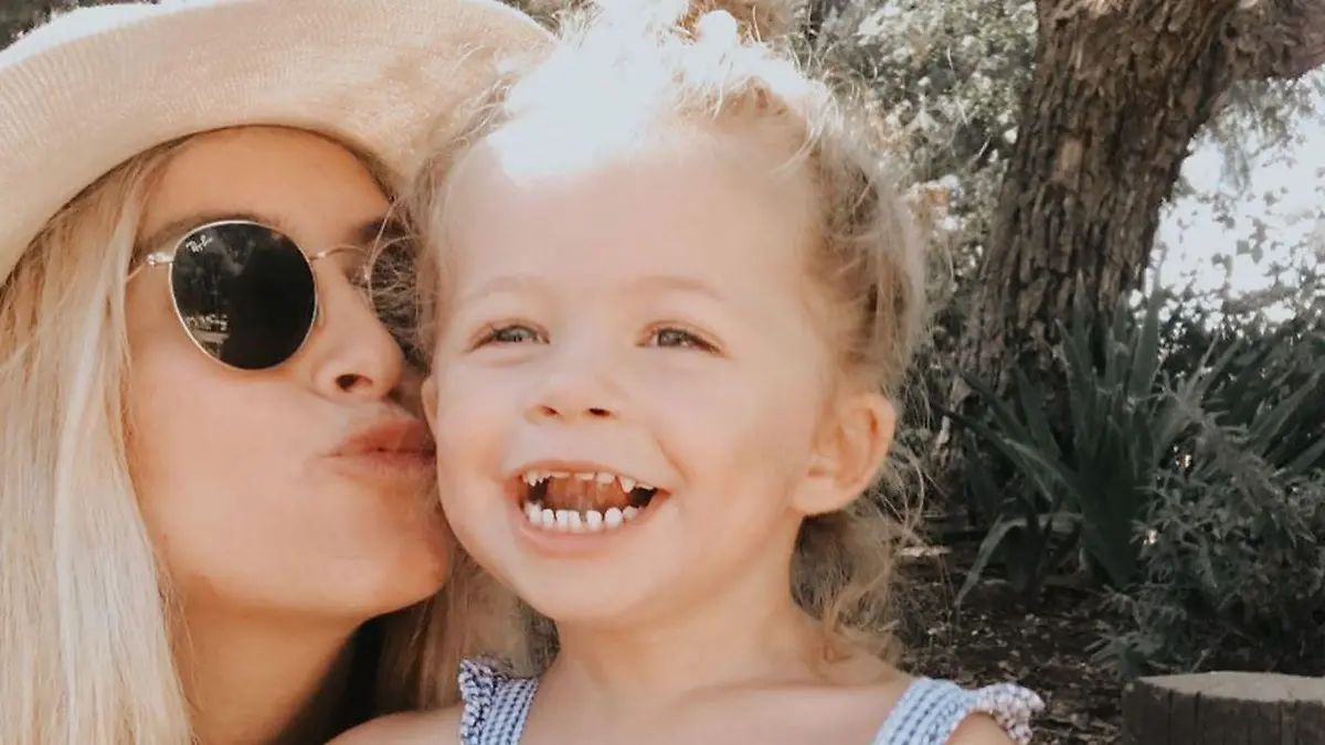 Ashley Stock trauert auf Instagram um ihre kleine Tochter.