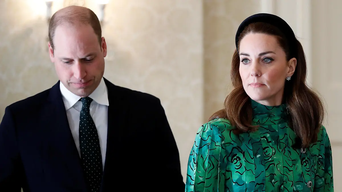 ARCHIV - 03.03.2020, Irland, Dublin: Der britische Prinz William (l), Herzog von Cambridge, und seine Frau Kate, Herzogin von Cambridge, bei einem Treffen mit dem Präsidenten von Irland, Higgins. (zu dpa «William: Vaterschaft brachte Erinnerungen an Trauer um Diana zurück» vom 24.05.2020) Foto: Phil Noble/PA Wire/dpa +++ dpa-Bildfunk +++