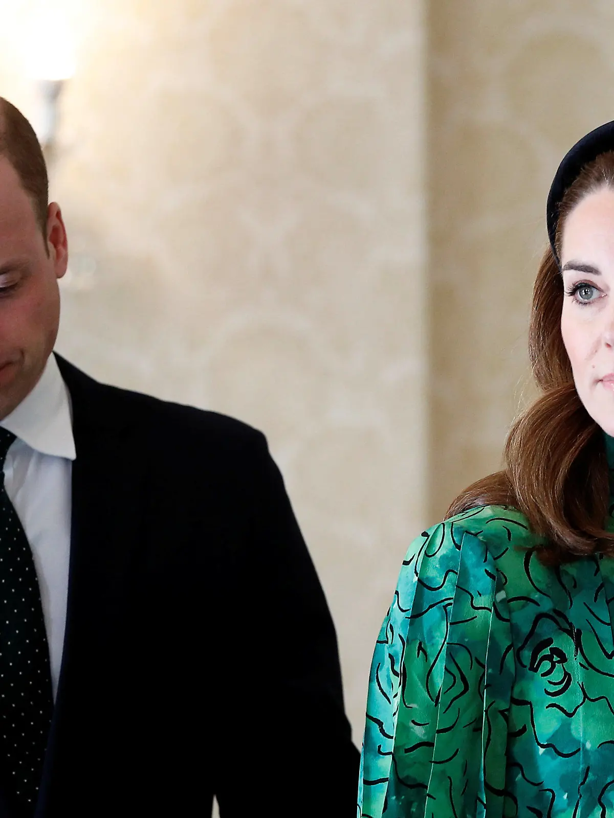 ARCHIV - 03.03.2020, Irland, Dublin: Der britische Prinz William (l), Herzog von Cambridge, und seine Frau Kate, Herzogin von Cambridge, bei einem Treffen mit dem Präsidenten von Irland, Higgins. (zu dpa «William: Vaterschaft brachte Erinnerungen an Trauer um Diana zurück» vom 24.05.2020) Foto: Phil Noble/PA Wire/dpa +++ dpa-Bildfunk +++