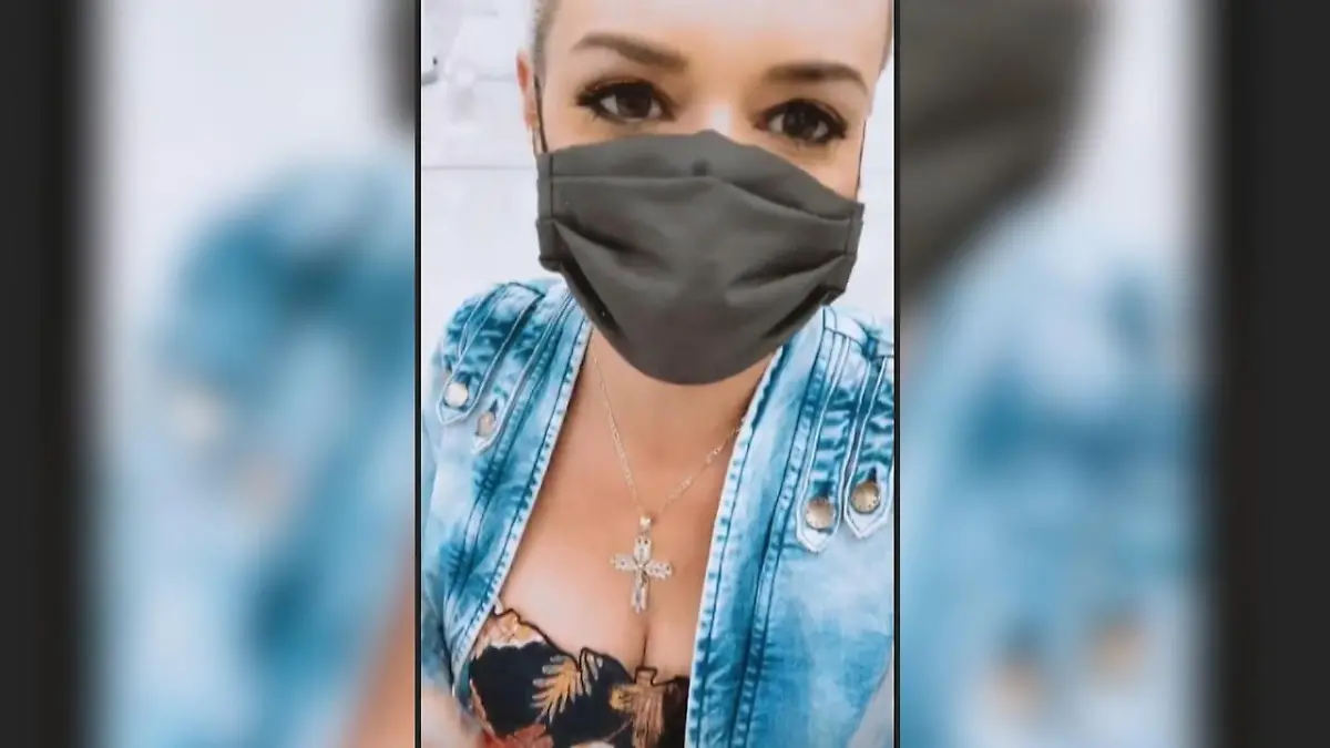 Die Katze & Familie dürfen endlich wieder nach Deutschland Daniela Katzenberger am menschenleeren Flughafen