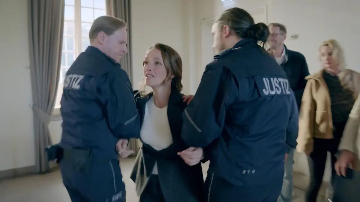 Die AWZ-Wochenvorschau (Teil 1): Im Traum bekommt Jenny eine schwere Haftstrafe