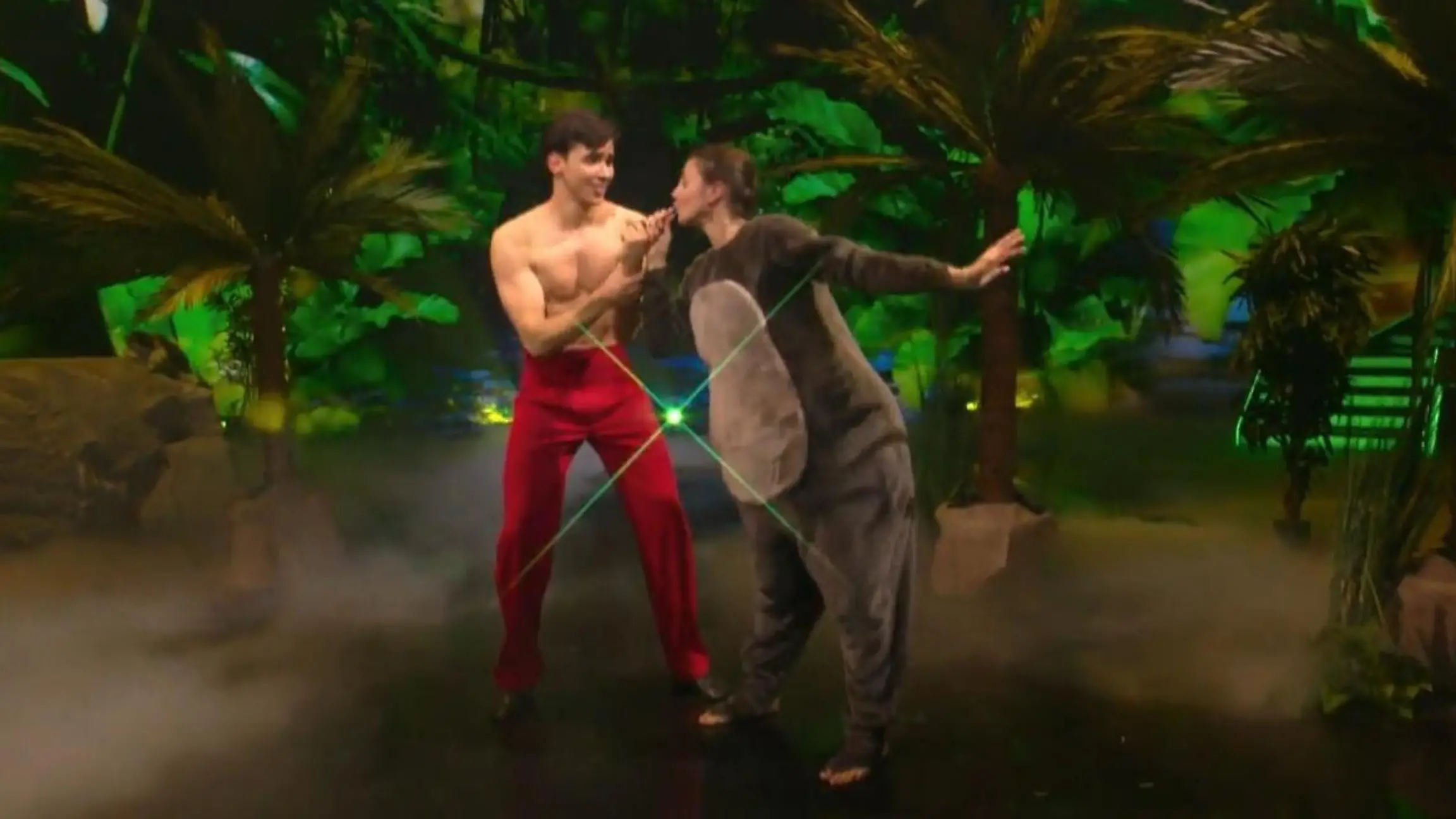 „Popeye", „Titanic“ und „Dschungelbuch“ - wir haben die ersten Probenszenen Filmreife Freestyles im „Let's Dance“-Finale!