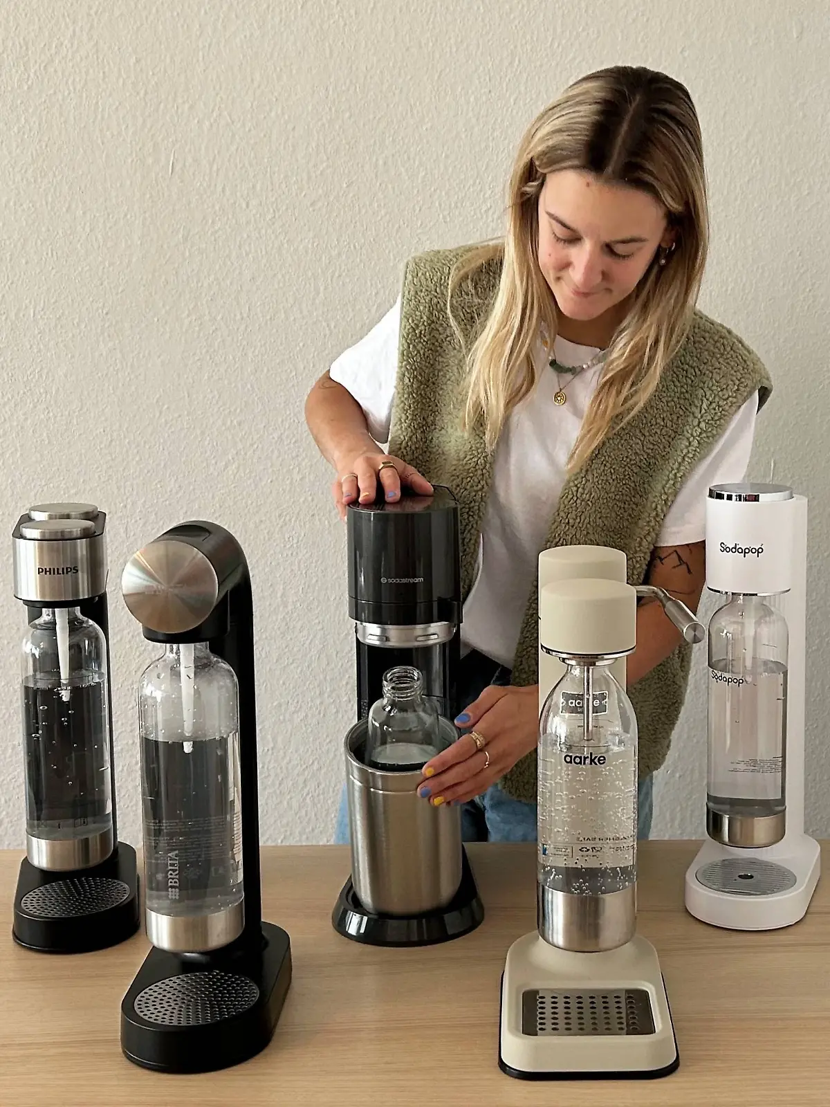 Von günstig bis teuer: Ich habe fünf Wassersprudler zwischen 55 und 189 Euro unter die Lupe genommen. 