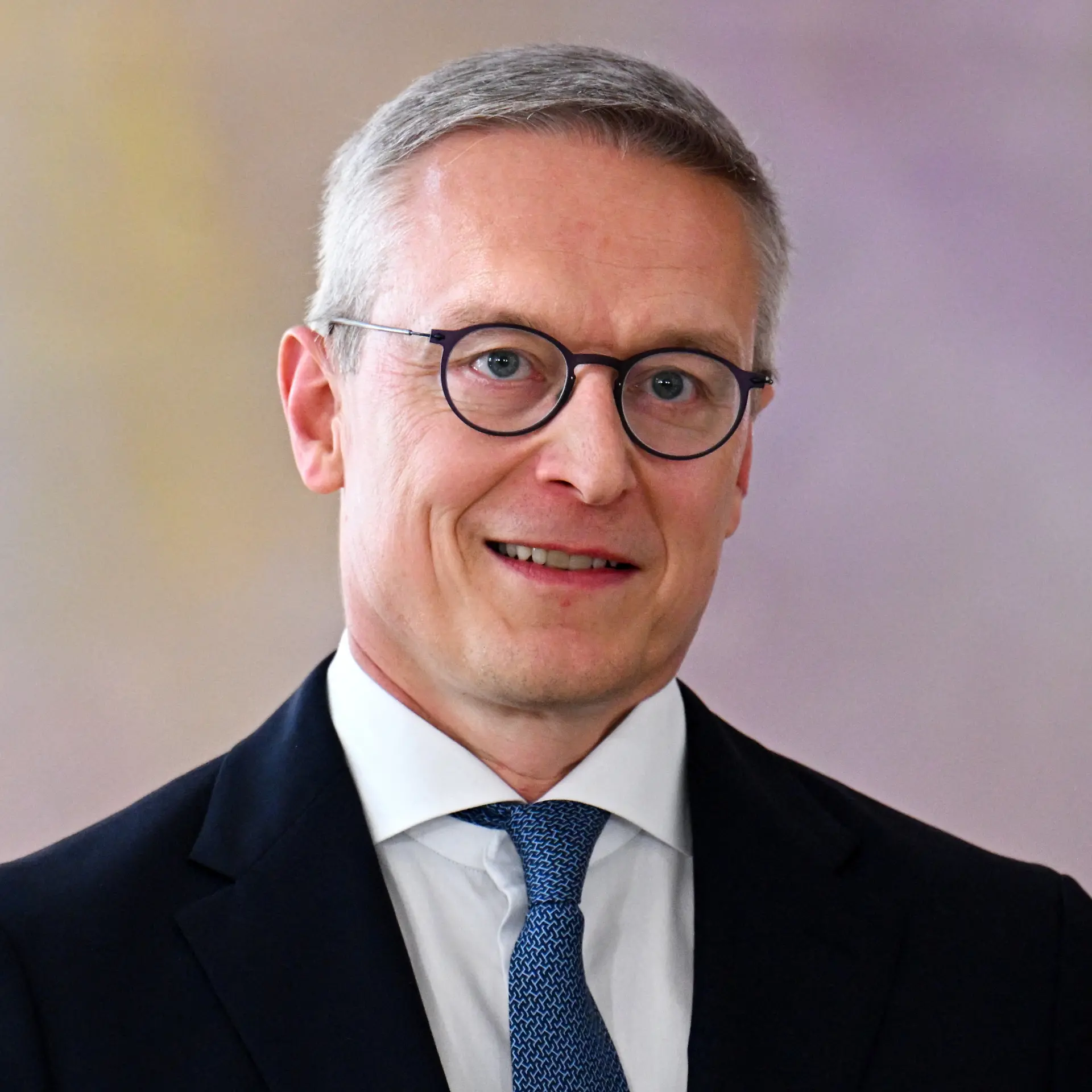 Dr. Karsten Wildberger Dr. Karsten Wildberger