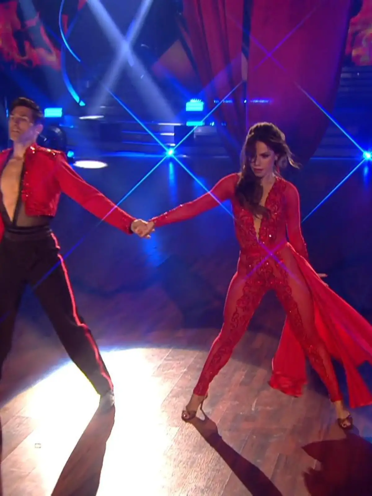 Christina Luft und Christian Polanc tanzen Paso Doble.