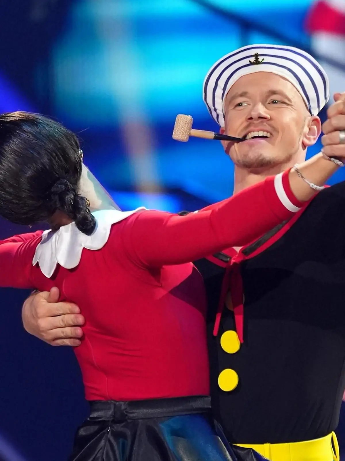 Bild zu: "Fabian Hambüchen beendet seine Tanz-Reise als Popeye"